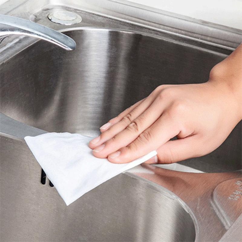 Серветки Aquasoft, спанлейс, гладкий 35см х 40см (150 шт в складені)